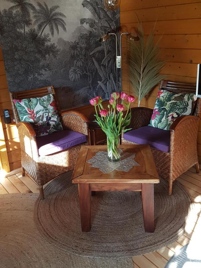 Romantisch Huisje Nabij Het Strand Met Uitzicht Op De Tulpenvelden Julianadorp Εξωτερικό φωτογραφία