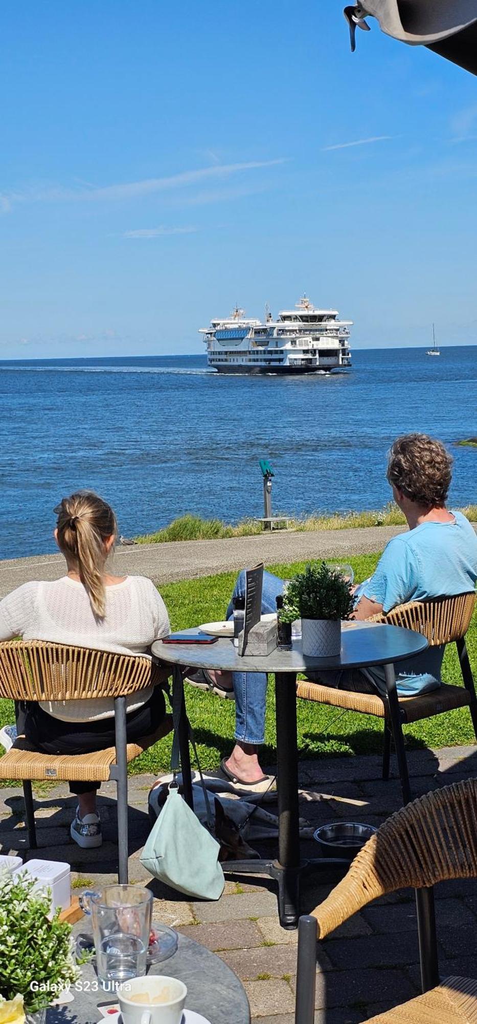 Romantisch Huisje Nabij Het Strand Met Uitzicht Op De Tulpenvelden Julianadorp Εξωτερικό φωτογραφία